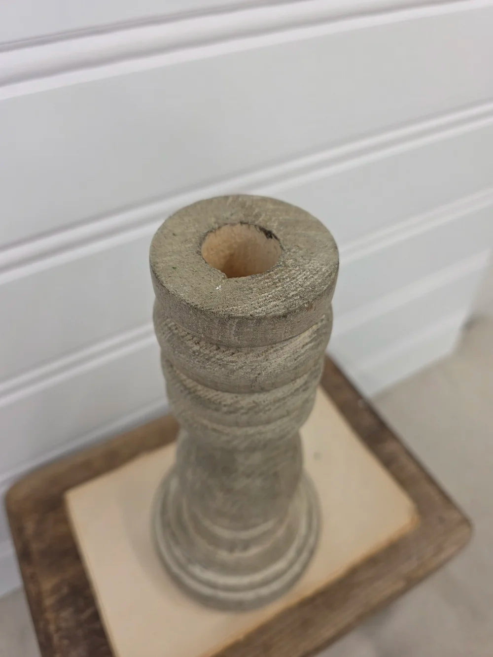 10' wooden spindle holder